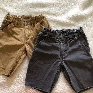 Bundle of 2 boy shorts, size 5